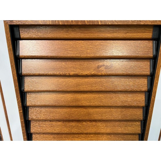 Persiana alluminio effeto legno golden oak, telaio a zeta su 3 lati, lamele regolabili 650 x 1400